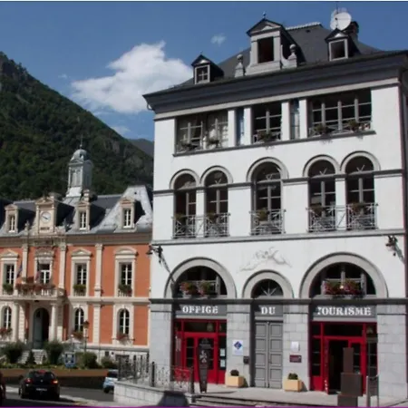 Rénové Pour 8 Avec Wifi à - Fr-1-401-250 Cauterets